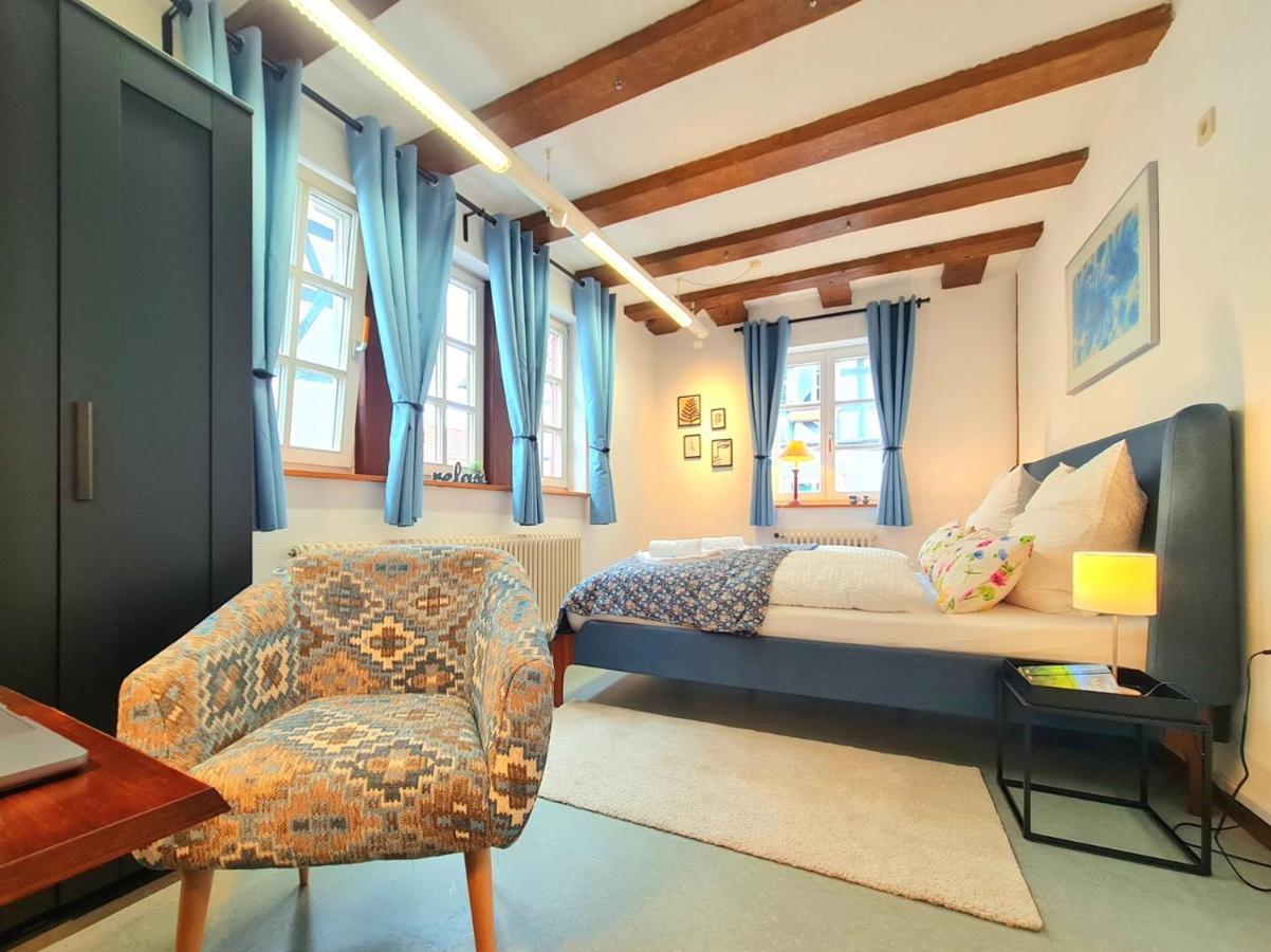 Avahome: Haus Fuer 16, Wlan, Parkplaetze, Netflix, Nespresso Kandel Kültér fotó